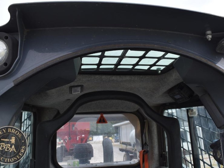 deere-333g-image-46
