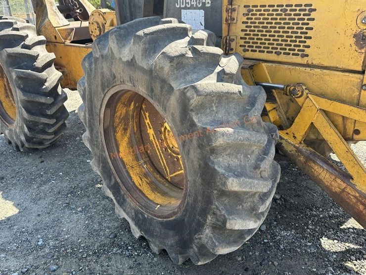 deere-540b-image-9