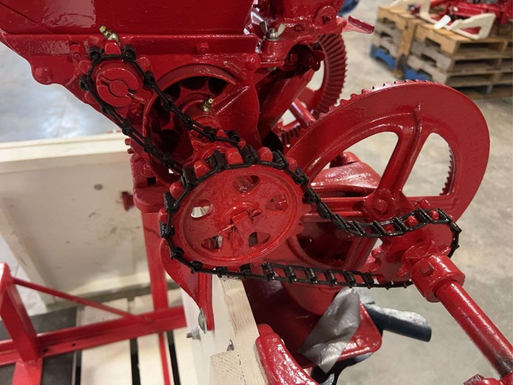 international-end-gate-seeder-image-11