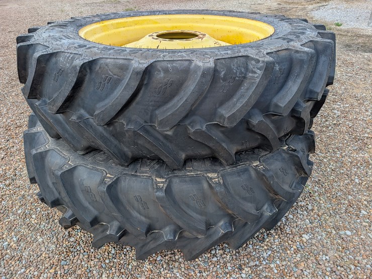 2015-john-deere-6175r-image-99
