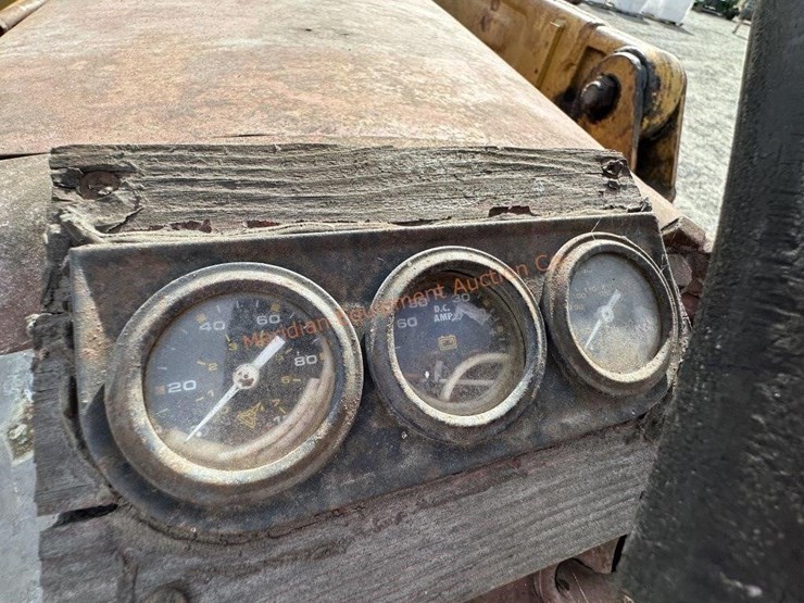 massey-ferguson-65-image-18