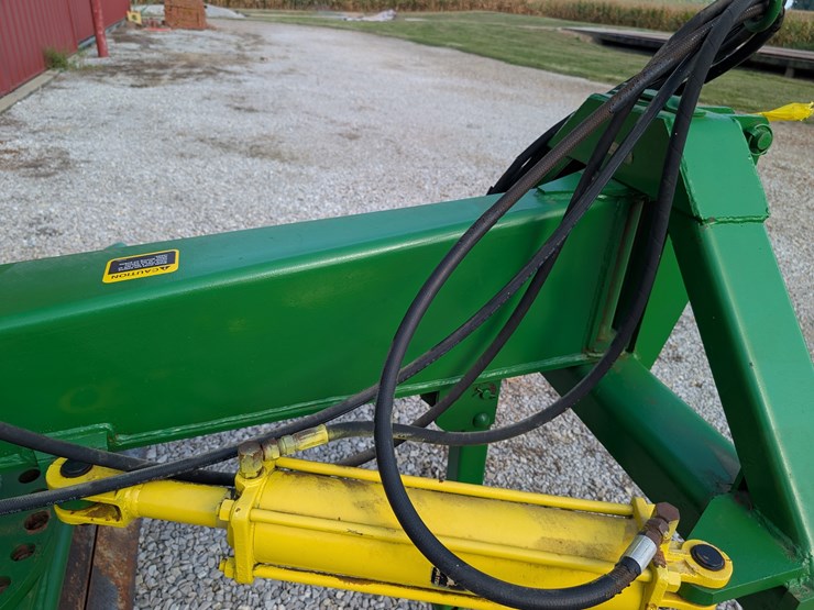 john-deere-155-image-25