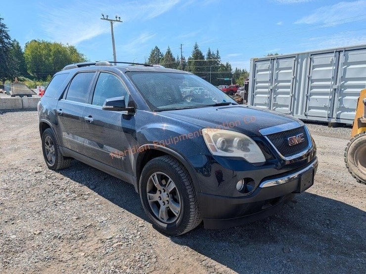 2007-gmc-acadia-image-2