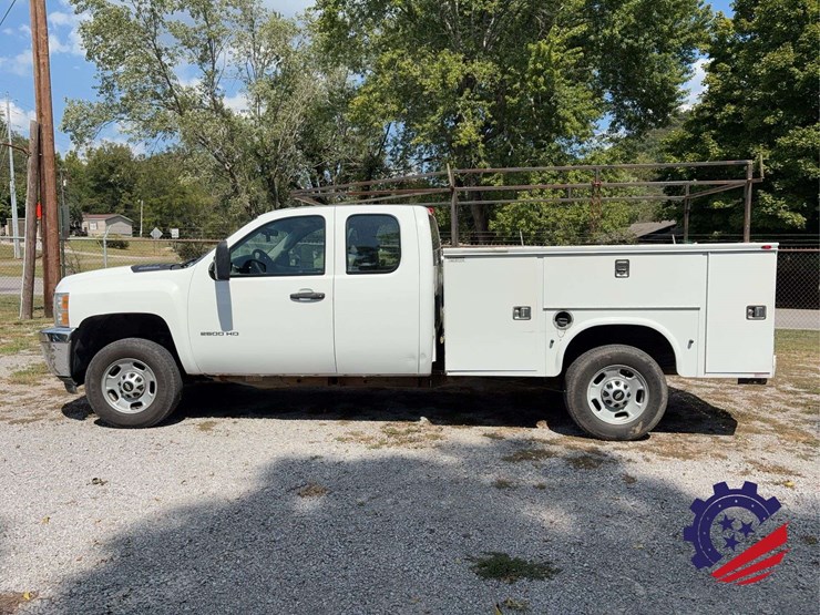 2013-chevrolet-silverado-2500hd-image-6