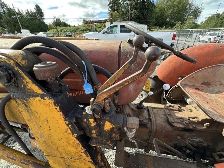 massey-ferguson-65-image-19