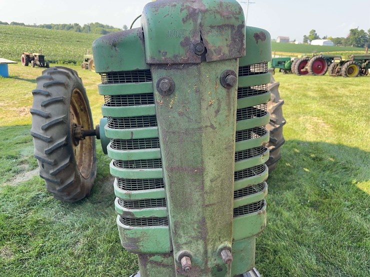 john-deere-a-image-30