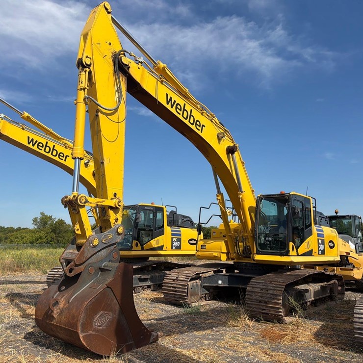 2022 KOMATSU PC360 LC-11