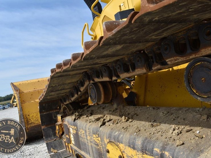 2018-komatsu-d51pxi-24-image-33