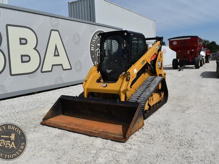 2022-caterpillar-289d3-image-11