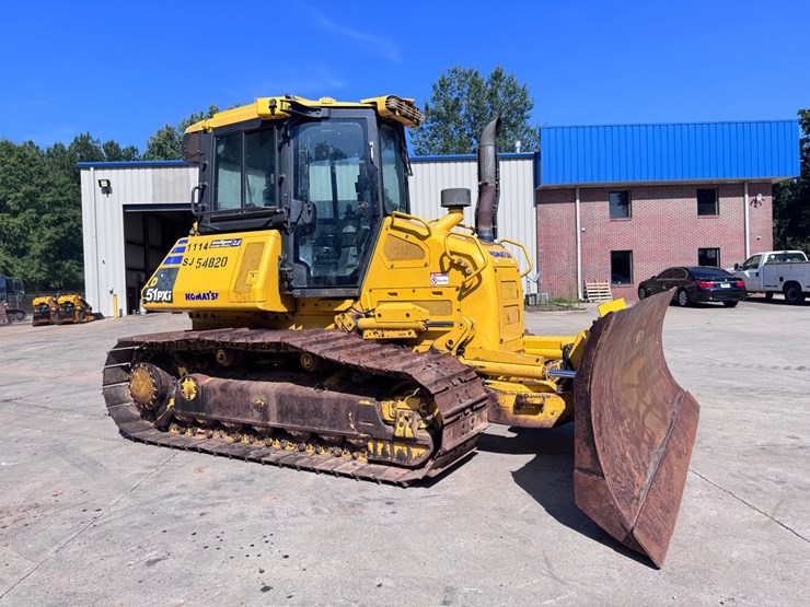 2022-komatsu-d51pxi-24-image-3