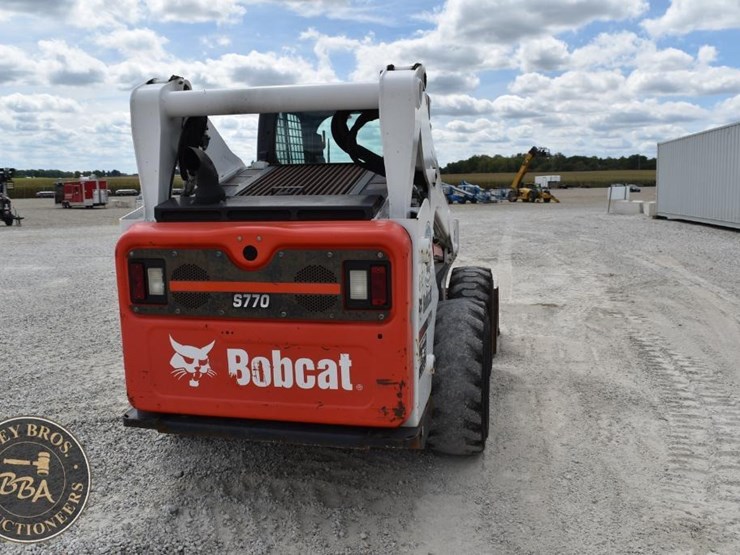 2016-bobcat-s770-image-14