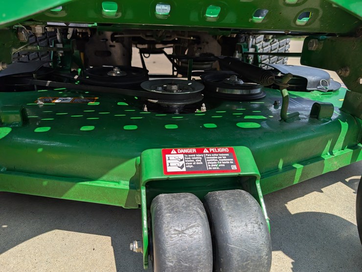 2019-john-deere-z915e-image-47