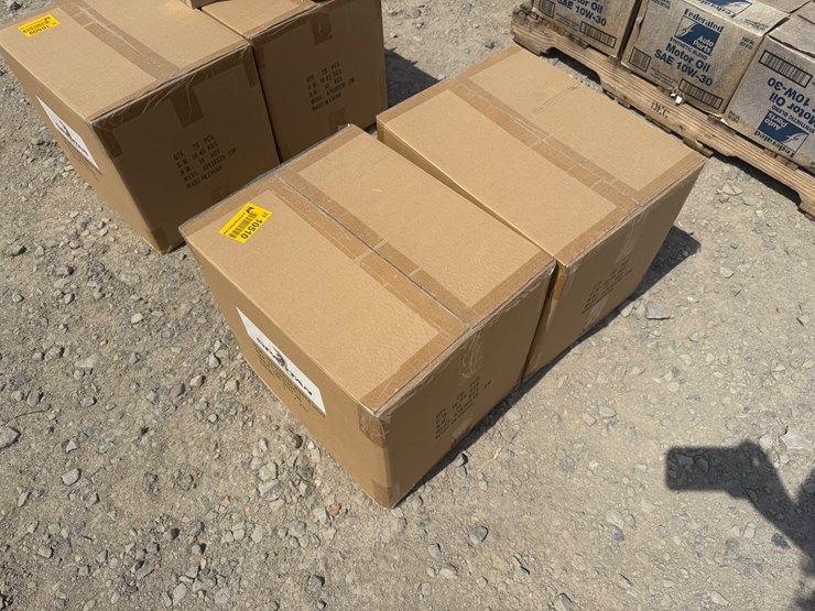 #10510-•-lot-of-(2)-boxes-of-spartan-mower-lights-inv#10510-image-2