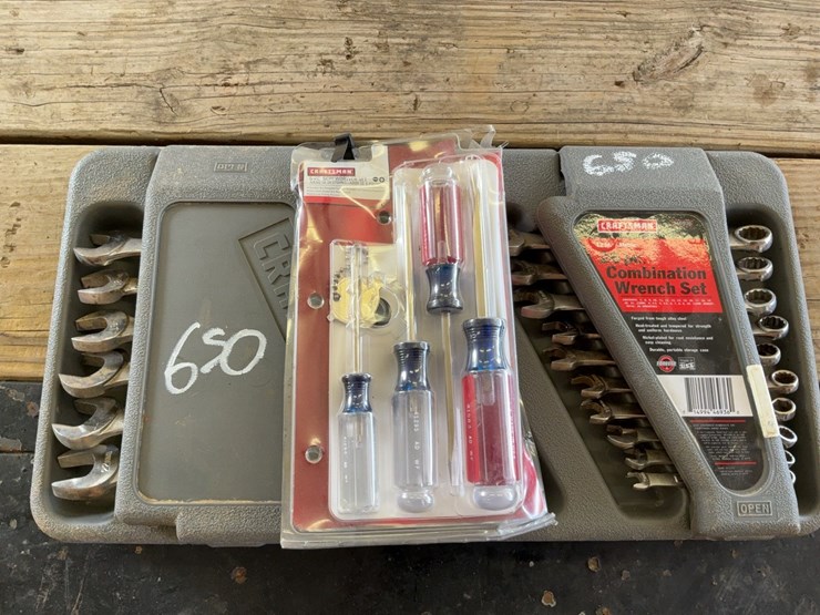 craftsman-metric-combination-wrench-set-and-screwdriver-set-image-1