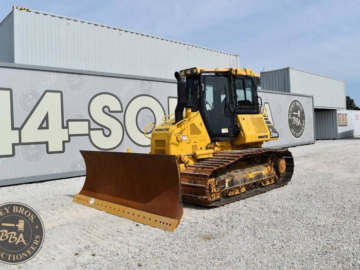 2018-komatsu-d51pxi-24-image-10