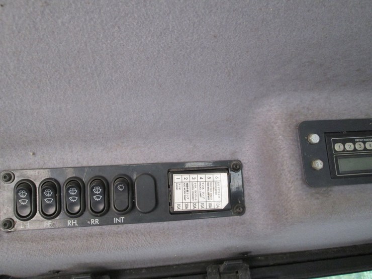 komatsu-d51px-22-image-35
