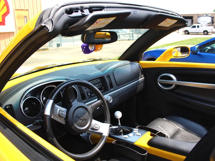 #1024-•-offered-at-no-reserve-|-2005-chevrolet-ssr-–-6.0l-ls2-v8-image-4