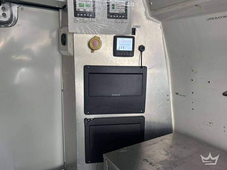 2010-mercedes-benz-sprinter-4500-image-37