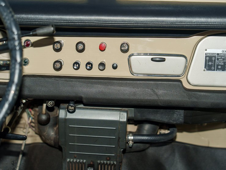 1969-toyota-landcruiser-image-62