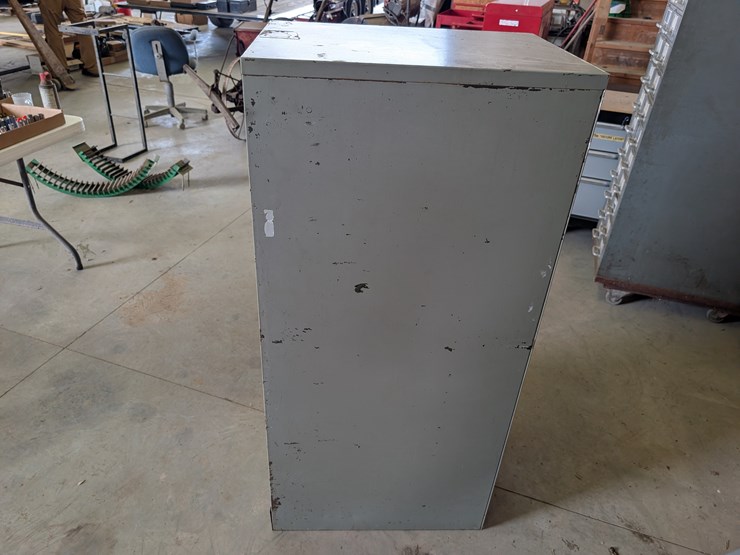4-drawer-file-cabinet-image-2