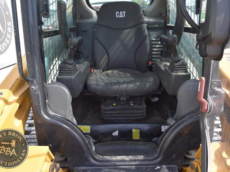 2022-caterpillar-289d3-image-50