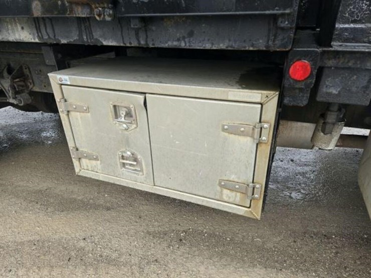 2007-international-durastar-4300-image-34