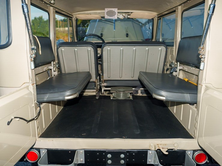 1969-toyota-landcruiser-image-53
