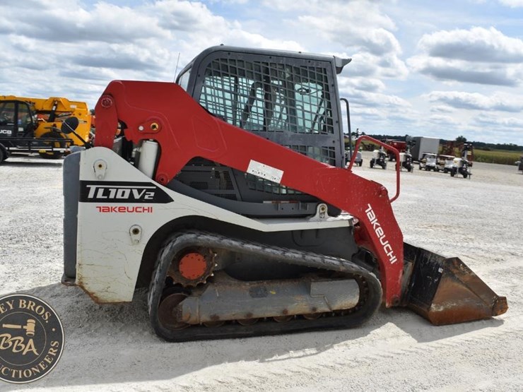 2022-takeuchi-tl10v2-image-19