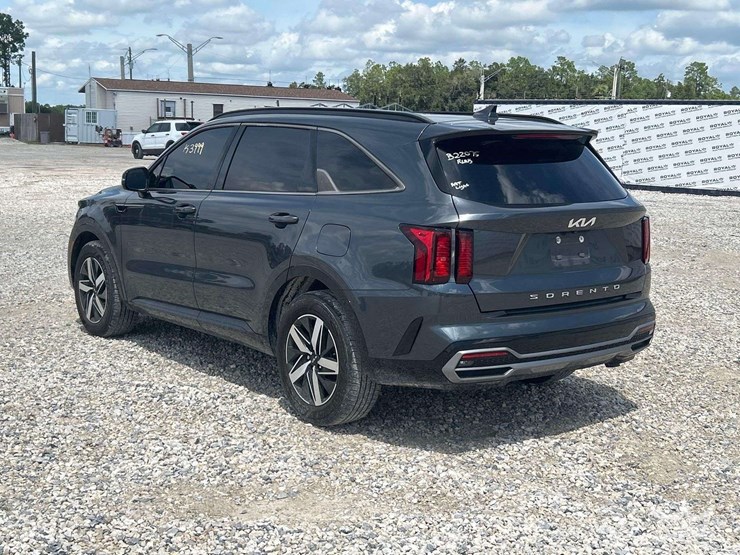 2022-kia-sorento-image-4
