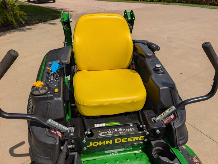 2019-john-deere-z915e-image-17