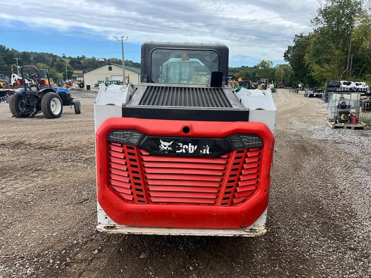 2023-bobcat-t62-image-4