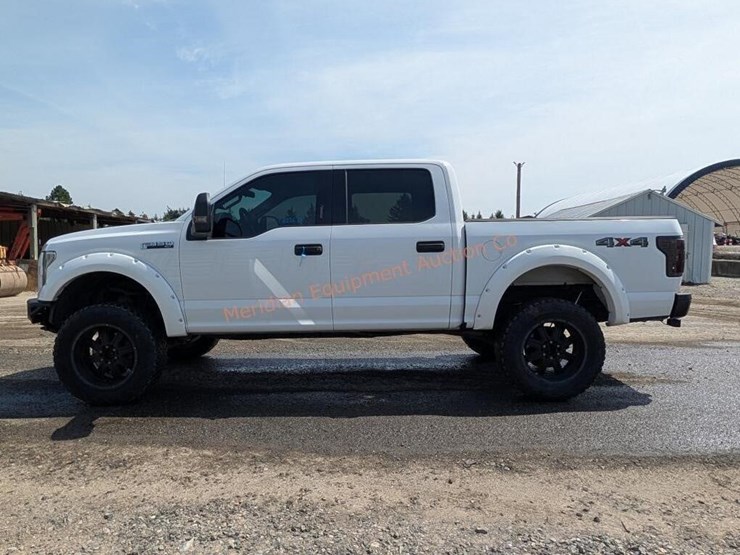 2016-ford-f150-xlt-image-3