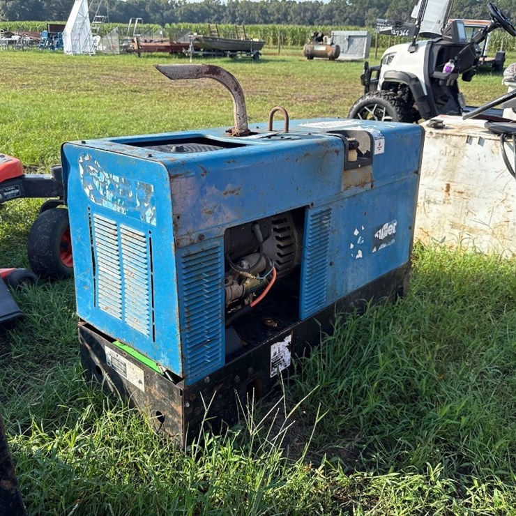 MILLER BOBCAT 225