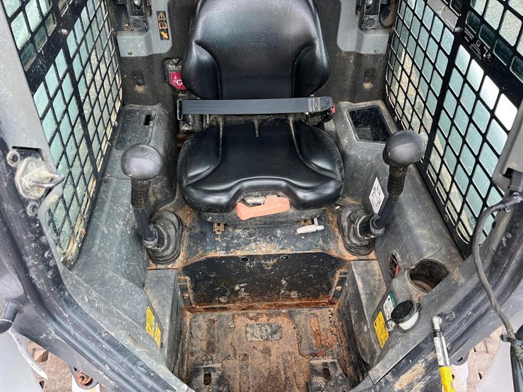 2023-bobcat-t62-image-16