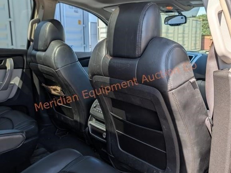 2008-gmc-acadia-slt-image-28