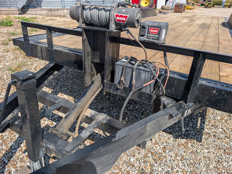 24’-tandem-axle-trailer-image-10