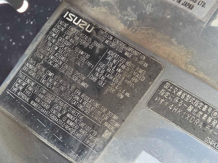 2020-hitachi-zx225usr-lc-6-image-31