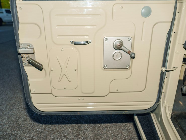 1969-toyota-landcruiser-image-66