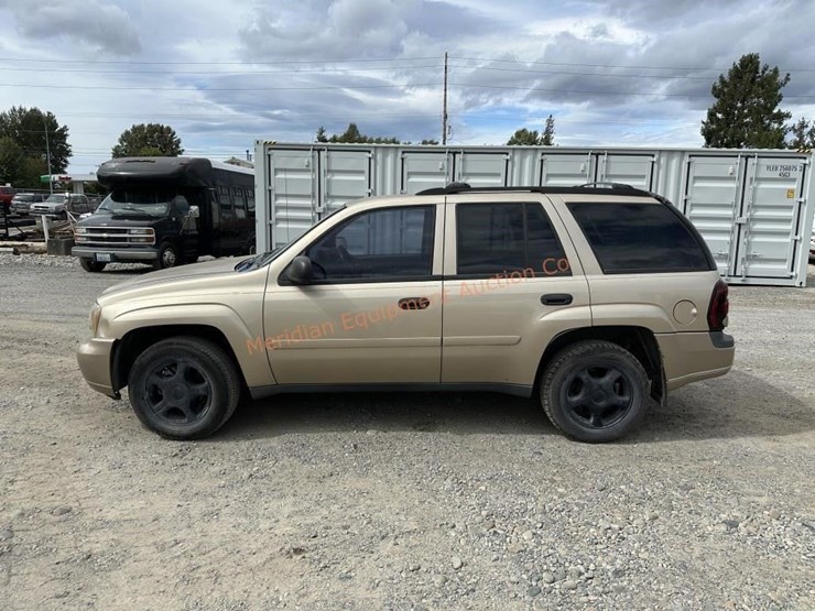2007-chevrolet-trailblazer-image-2