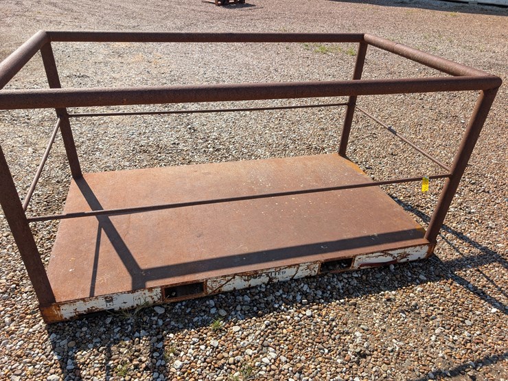custom-made-forklift-platform-image-4