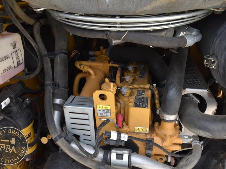2022-caterpillar-289d3-image-38