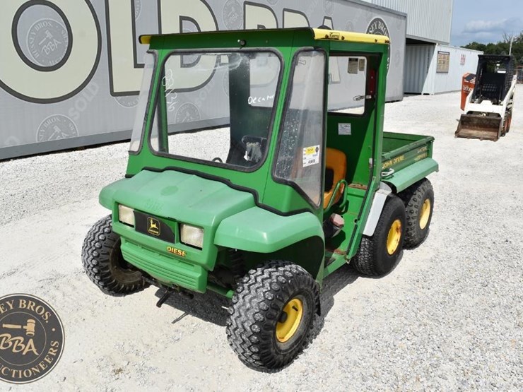 john-deere-gator-image-1