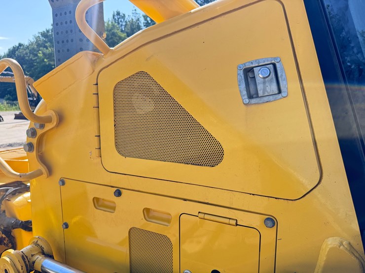 2022-komatsu-d51pxi-24-image-6