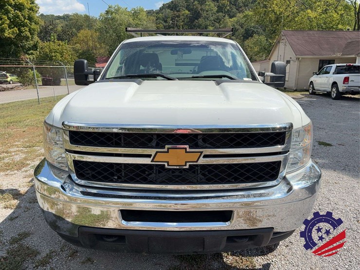 2013-chevrolet-silverado-2500hd-image-7