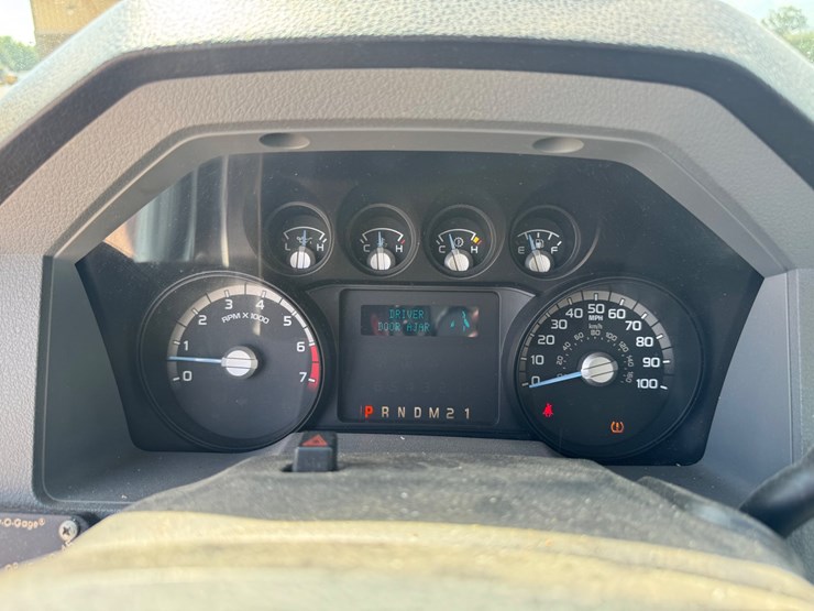 2011-ford-f250-image-19