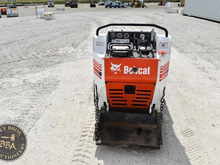 bobcat-mt52-image-4