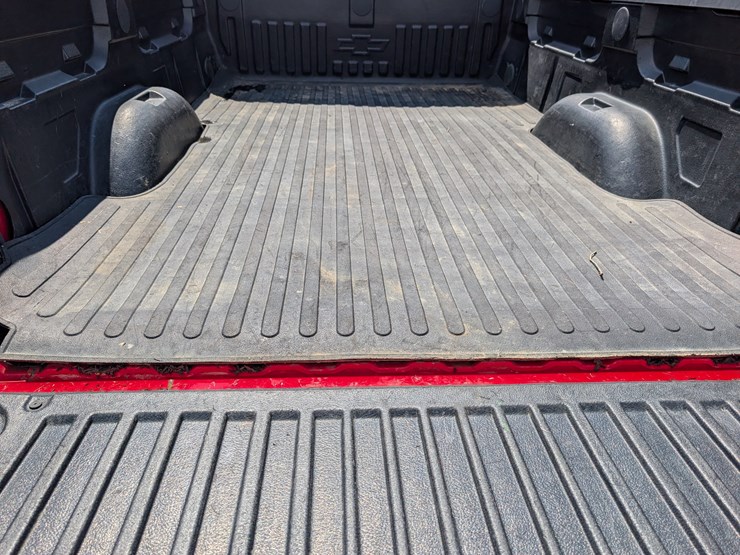 2018-chevrolet-2500hd-image-72