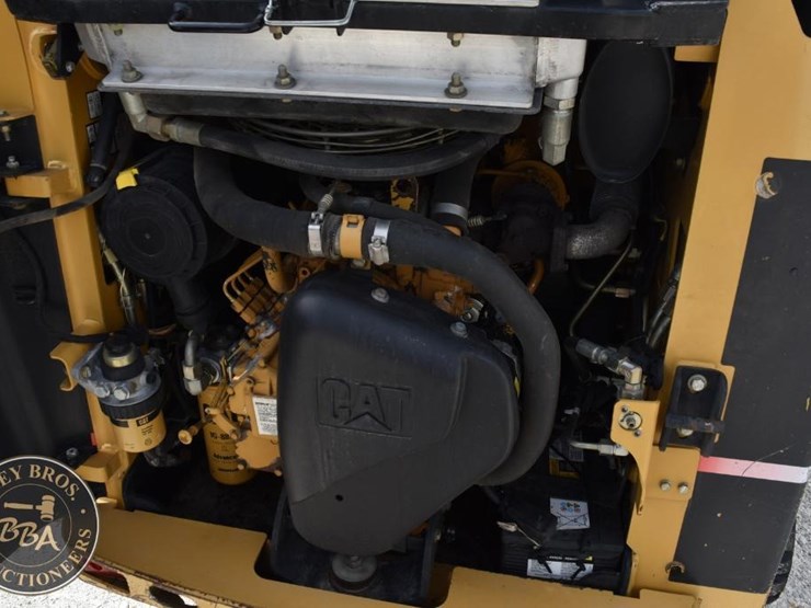 2004-caterpillar-257b-image-49