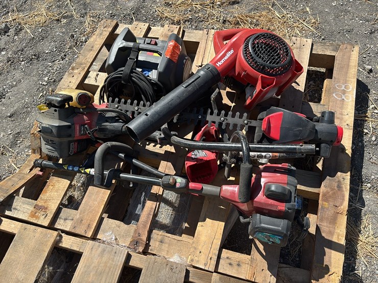 pallet-of:-1-ryobi-1600-psi-electric-pressure-washer,-homelite-leaf-blower-gas,-toro-weedeater,-troy-built-tb42505-weedeater,-craftsman-electric-shrub-trimmer,-(2)-2-weedeaters.-support-equipment-image-1