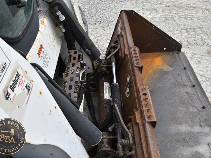 2016-bobcat-s770-image-22